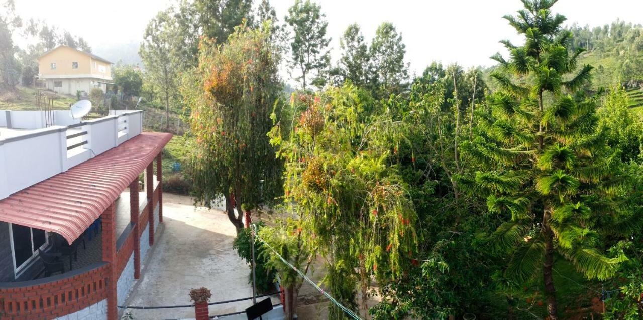 Pear Tree Inn Villa Котагири Экстерьер фото